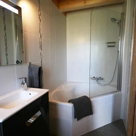 Timbers - Light And Modern - Sleeps 6 - * Les Gets